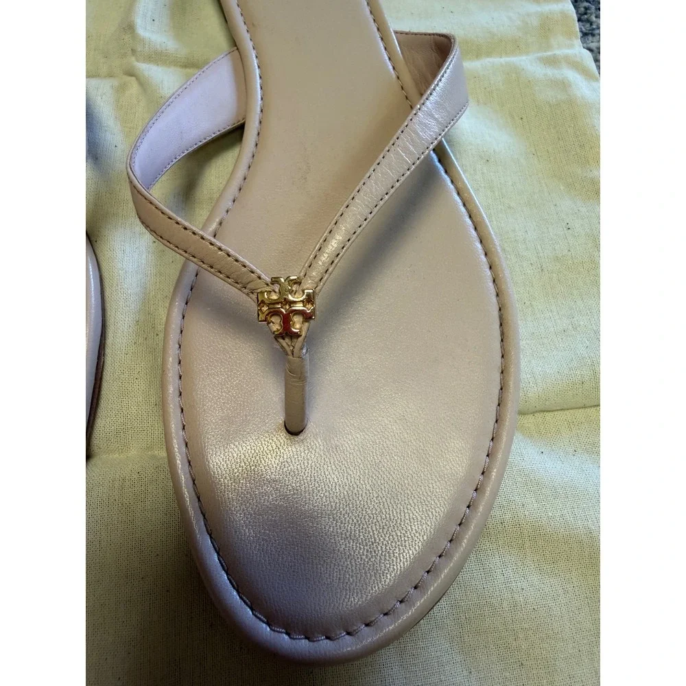 Tory Burch Classic Flip Flop Shell Pink Goat Leather Sandals 155182 Size 8.5